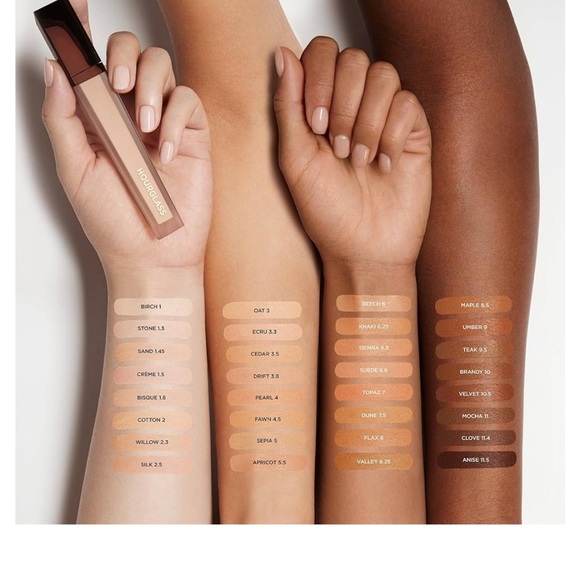 Hourglass Vanish Airbrush Concealer Cream 1.5 - [6ml] - Picture 8 of 9